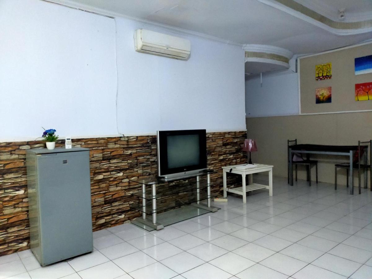Hotel Nirwana Ternate RedPartner Exterior foto